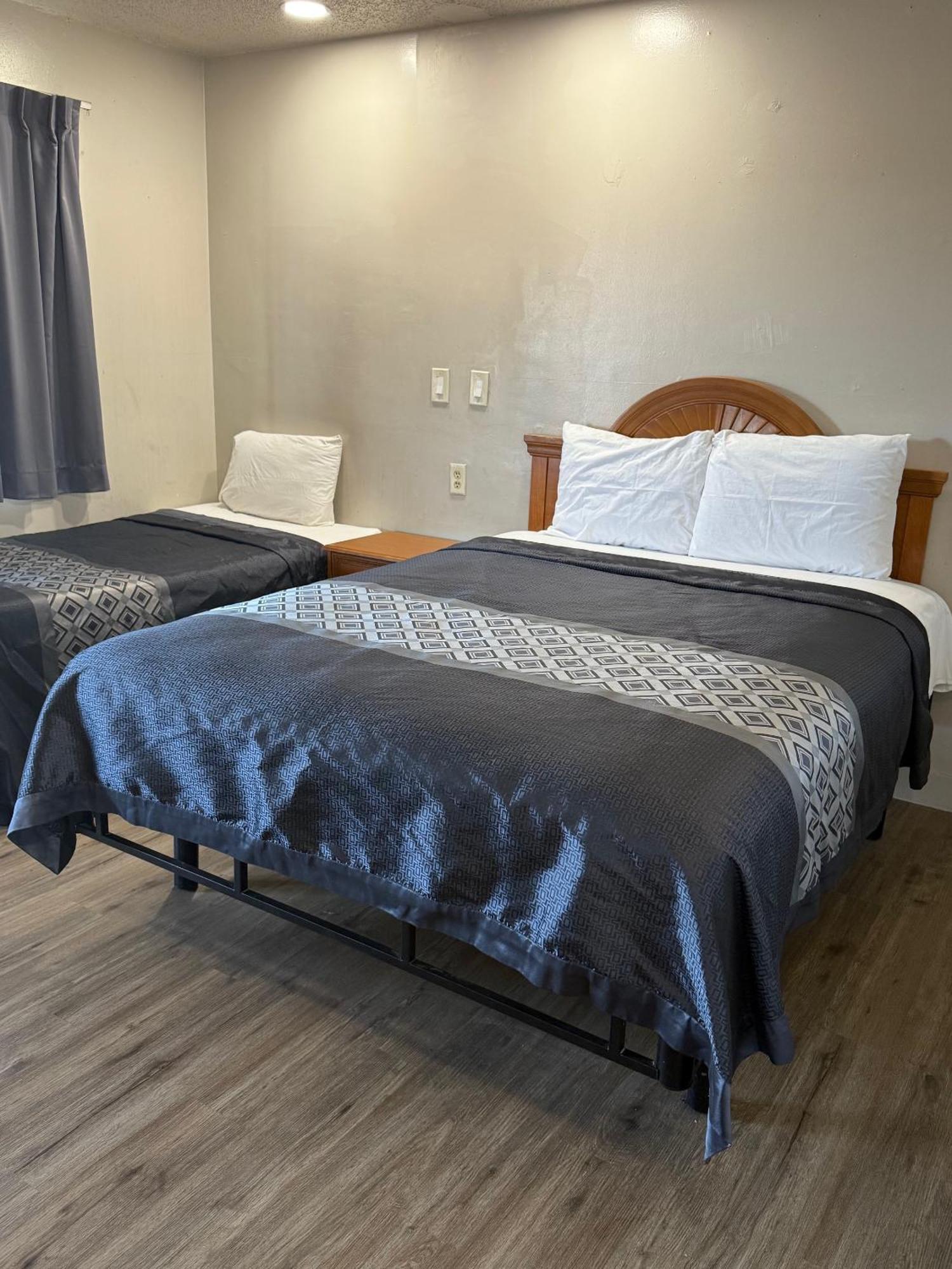 Apple Valley Motel Ngoại thất bức ảnh
